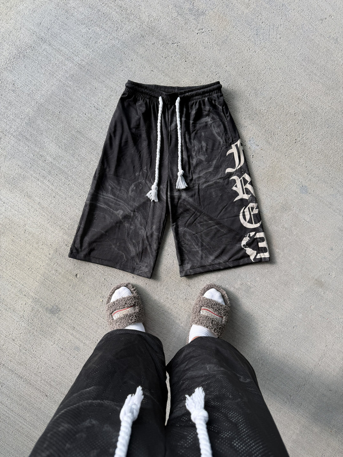 Free Mind 3/4 Shorts