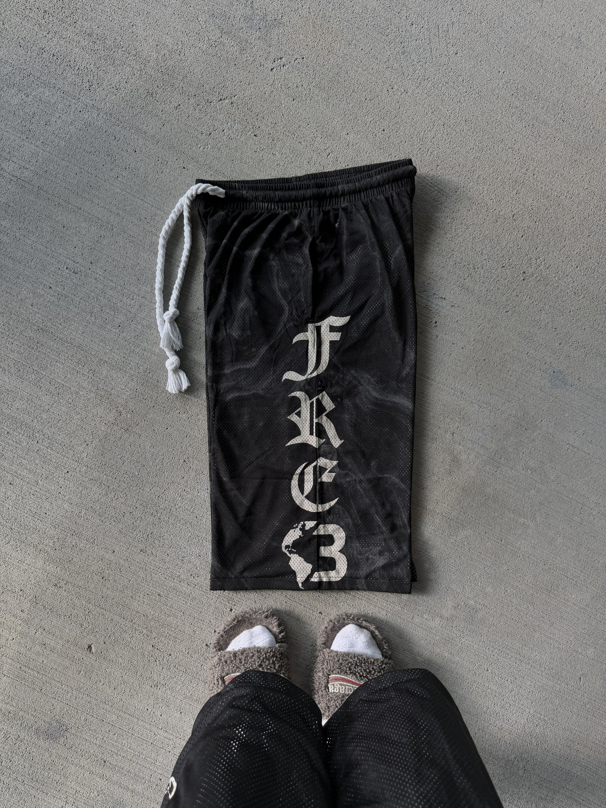 Free Mind 3/4 Shorts