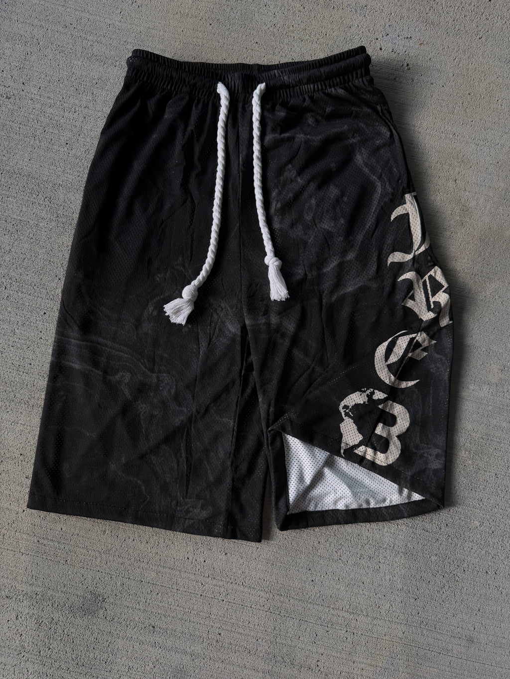 Free Mind 3/4 Shorts