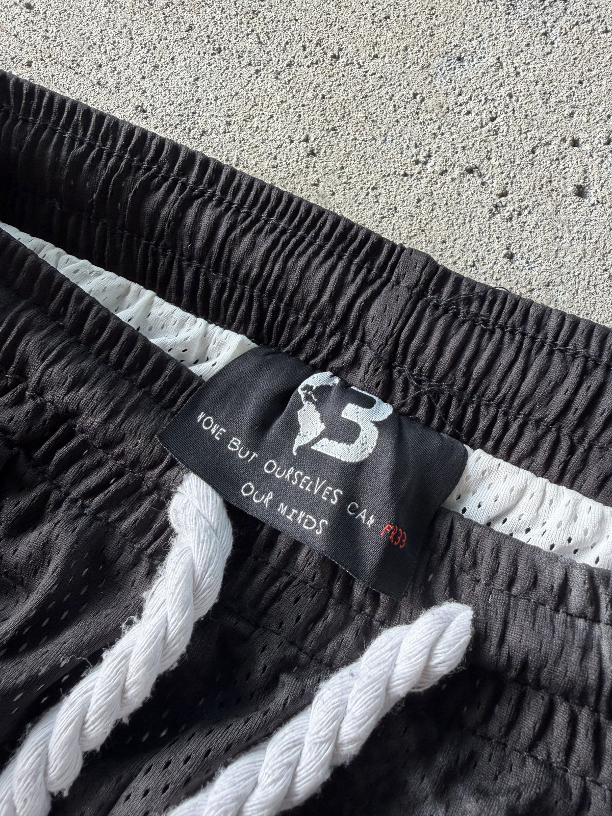 Free Mind 3/4 Shorts
